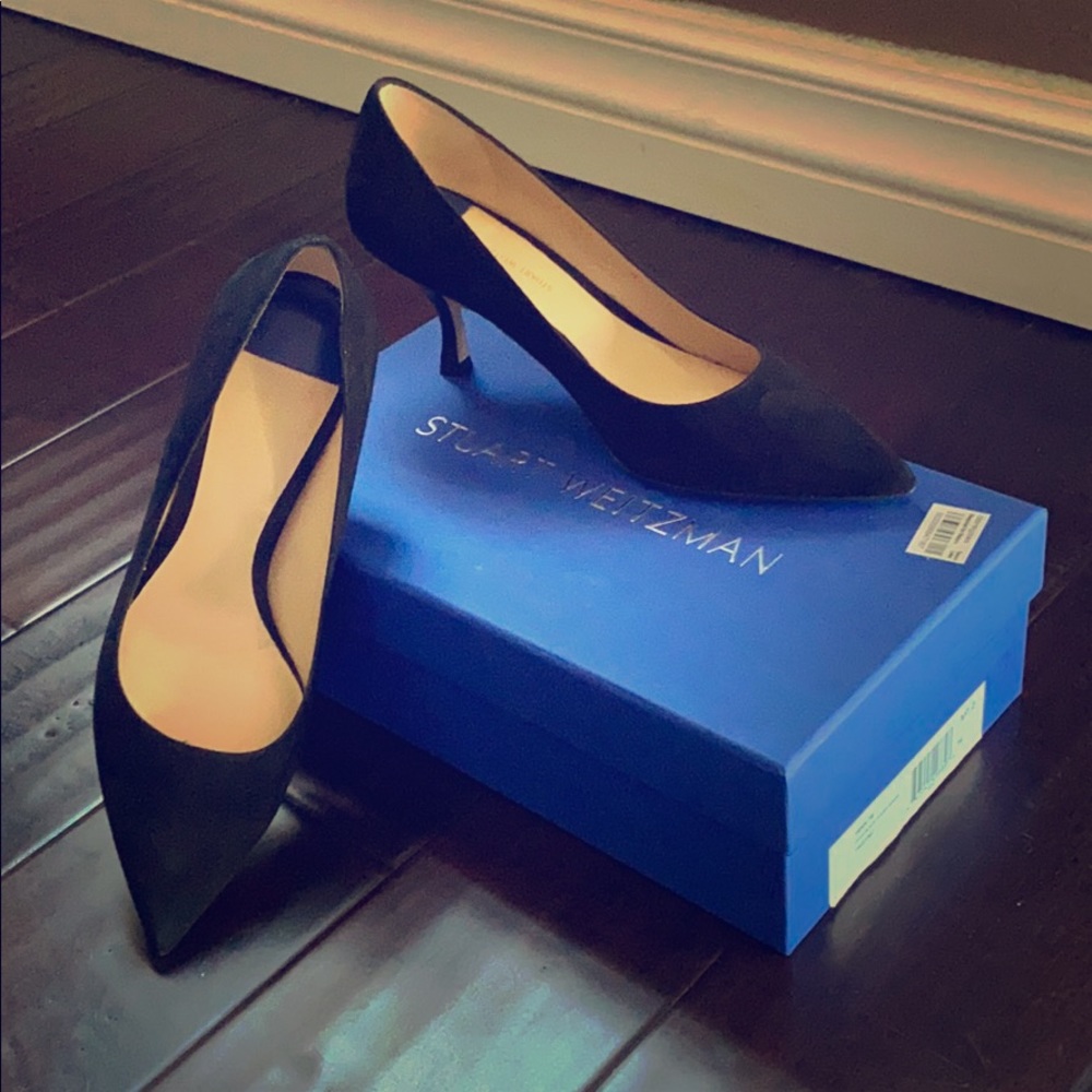 👠Stuart Weitzman Black Suede Pumps 👠